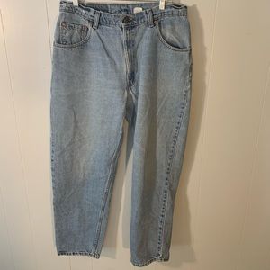 Levi 560 jeans